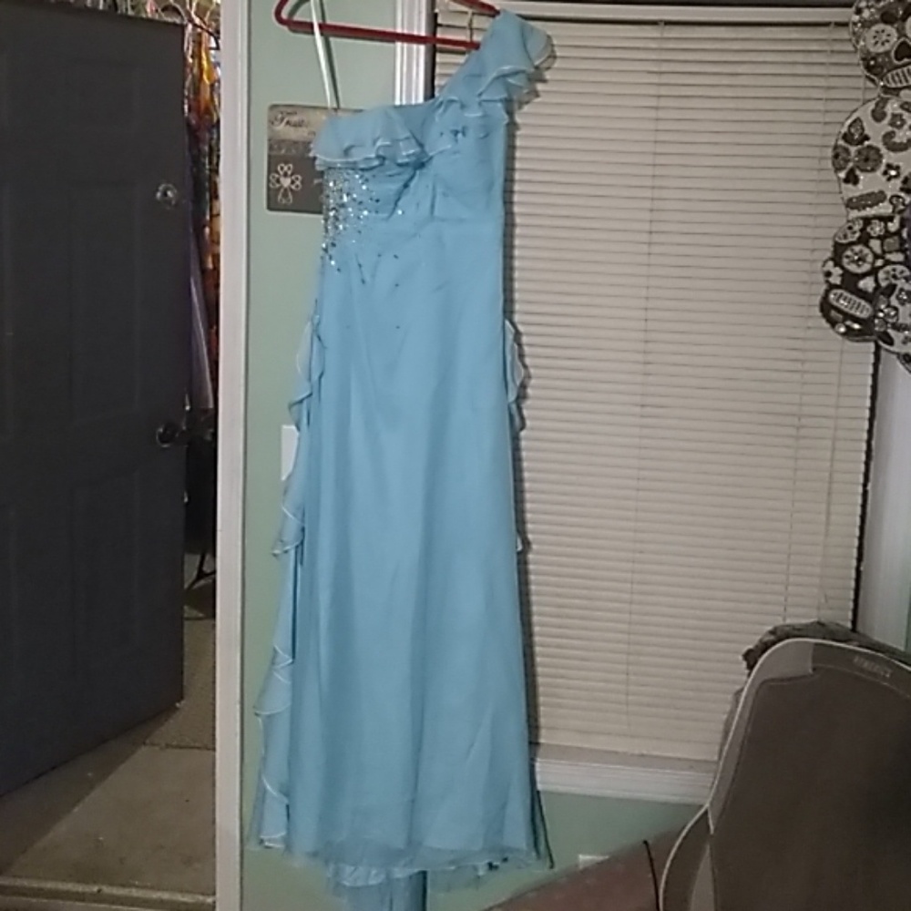 Brand new dress
